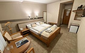 Garni Hotel Lav